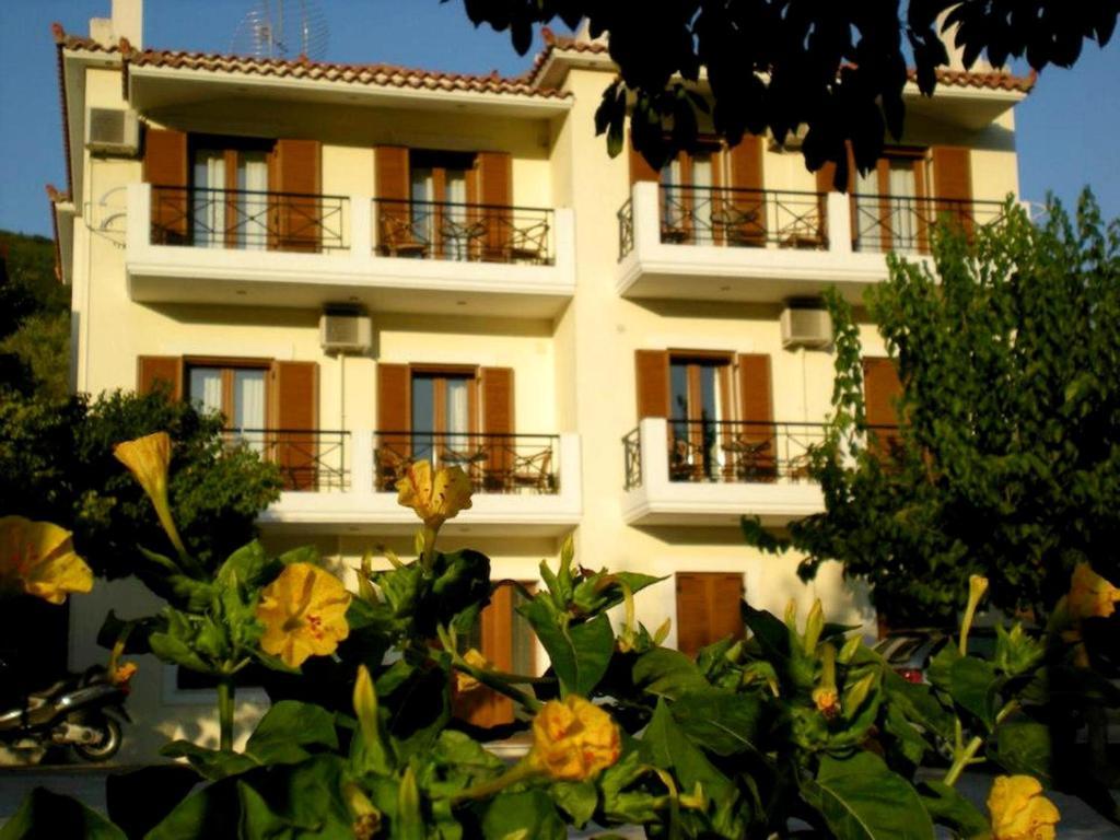 Olympion Apartments Stafylos Exterior foto